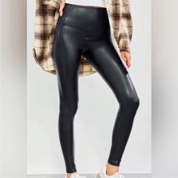 Aritzia Wilfred Free Daria Faux Leather Leggings Pants - Black - Size XXS - Picture 1 of 7